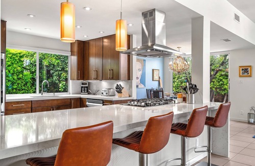 Deepwell Estates Haus | Suntan Palms - Bold Design, Poolside Fun, Spa, Fire Pit & Views