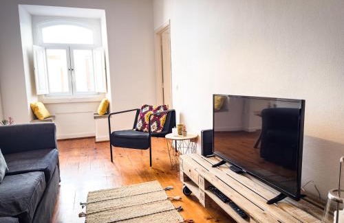 Cascais Wohnung | SUPER 3 ROOM APARTMENT - Cascais Historic Center - FRONT BEACH