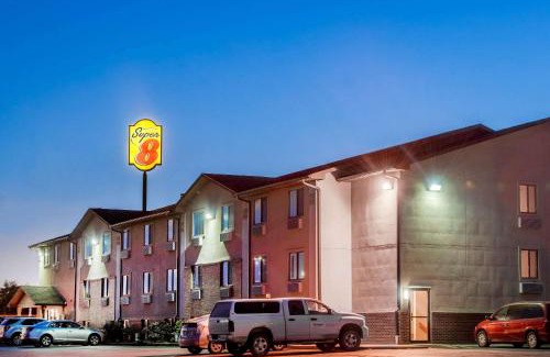 Abilene Hotel | Super 8 by Wyndham Abilene KS