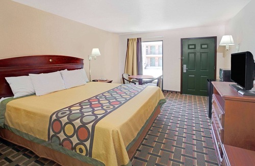 Acworth Hotel | Super 8 by Wyndham Acworth/Atlanta Area