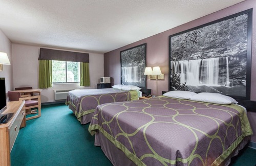 Carrollton Hotel | Super 8 by Wyndham Carrollton