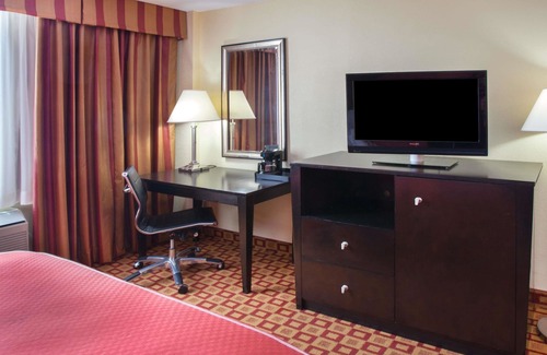 Northlake Hotel | Super 8 by Wyndham Chicago Northlake O'Hare South