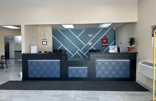 Grand Island Hotel | Super 8 by Wyndham Grand Island