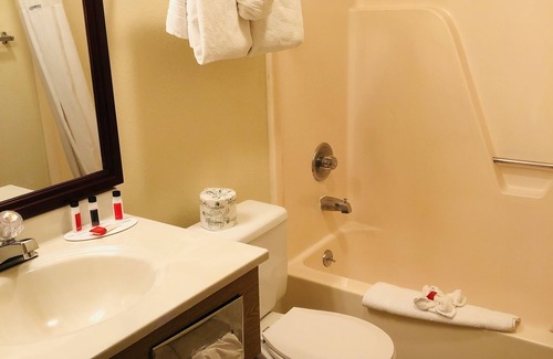 Lewiston Hotel | Super 8 by Wyndham Lewiston