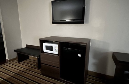 Norcross Hotel | Super 8 by Wyndham Norcross/I-85 Atlanta