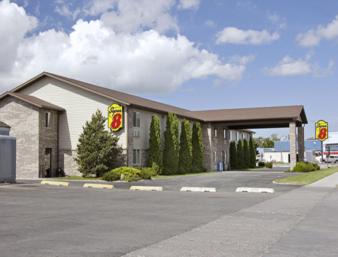 Rexburg Hotel | Super 8 by Wyndham Rexburg