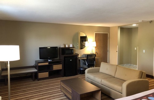 South Jordan Hotel | Super 8 by Wyndham S Jordan/Sandy/Slc Area