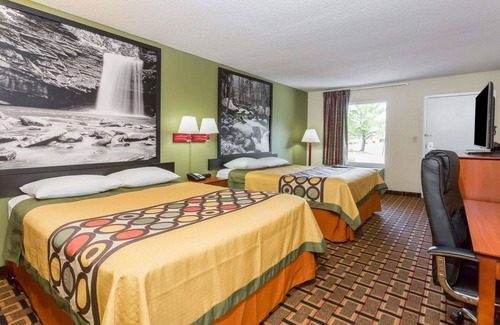 Stafford Hotel | Super 8 by Wyndham Stafford