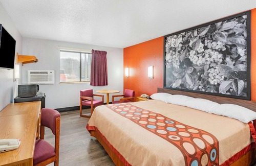 Waynesburg Hotel | Super 8 by Wyndham Waynesburg