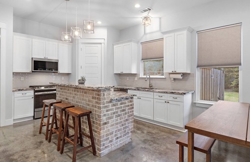 Slidell Haus | Super Clean & Beautiful Home!