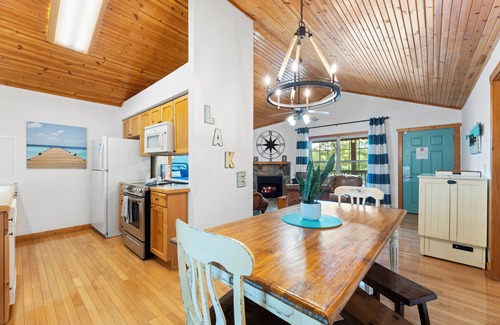 Reeds Spring Kabine | Das Paradies erwartet Sie in dieser 2-Bett / 2-Badekabine in Stonebridge