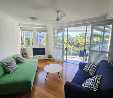 Newstead Wohnung | Superb 2 bedroom apartment next to the river