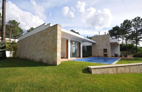 Caminha Villa | Superb Caminha Villa | 5 Bedrooms | Villa Lastello | Great Sea & River Views | Private Garden