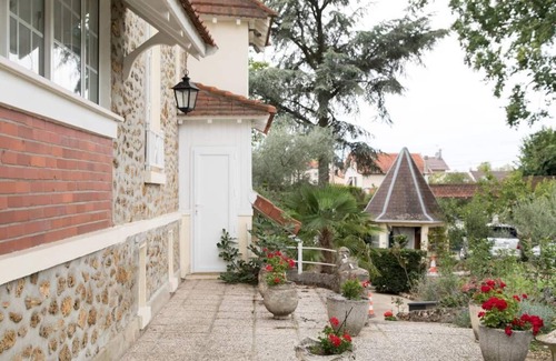 Neuilly-Plaisance Haus | Prächtiges Herrenhaus in Mühlstein