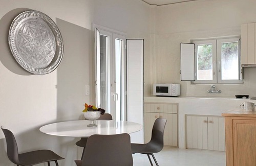 Exo Gonia Villa | Superb Santorini Villas | 2 Bedrooms | Villa Hisoka | Spacious Terrace with Hot Tub | Exo Gonia