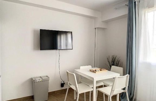 Livry-Gargan Wohnung | Superbe Appart tout confort aéroport CDG 4 pers