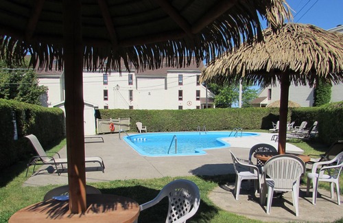 Magog Eigentumswohnung | Superbe condo**** bord de l'eau à Magog