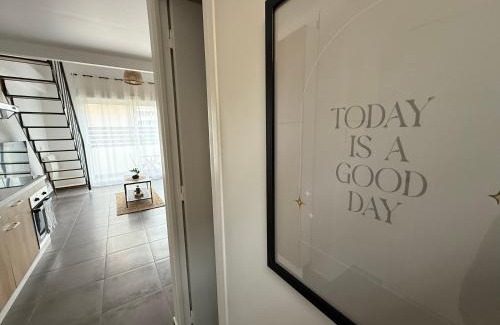 Neuilly-sur-Marne Wohnung | Superbe F2 Duplex Cosy Zen proche Paris & Disneyland