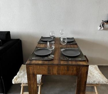 Anzere Wohnung | Superbe studio Anzère, rénové, au pied des pistes