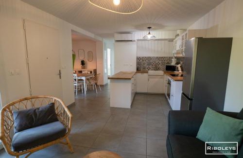 Vias Wohnung | Superbe T3 climatisé avec WIFI à 400m de la plage