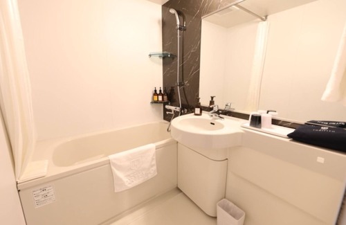 Kashiwa Hotel | Superior Twin Nonsmoking vs|StandardRoom on / Kashiwa Chiba