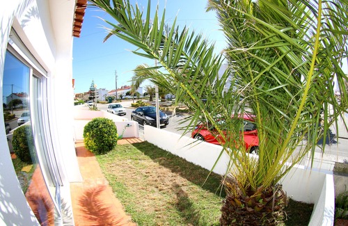 Peniche Haus | Supertubos Strandhaus (mit Wi Fi)
