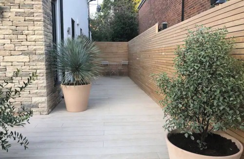 Westbourne Wohnung | Sur la Mer - luxury beach retreat