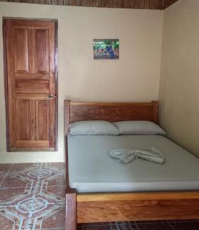 Pavones Haus | Surf Shack Room #2