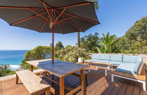 Whale Beach Haus | Surfs Up Whale Beach