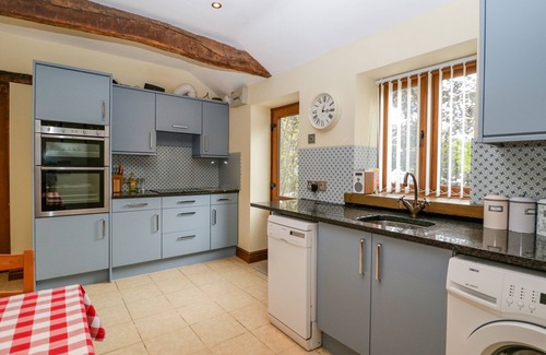 Ross-on-Wye Hütte | SUTTON BARN, pet friendly, character holiday cottage in Ross-On-Wye