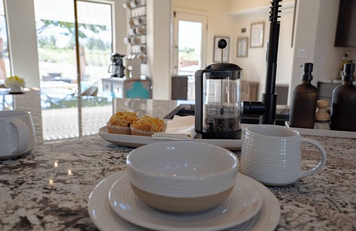 Sierra Vista Southeast Haus | SW High Desert Hacienda