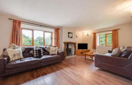 Fence Haus | Swallows