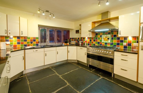 Ambleside Haus | Swallows House - Vier Schlafzimmer Haus, Schläft 8