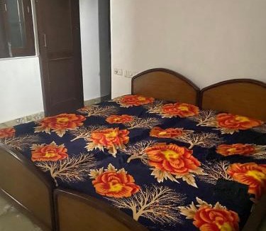 Moradabad Wohnung | Swamiji niwas