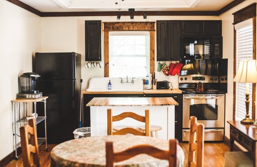 Travelers Rest Bed & Breakfast | Swamp Rabbit Inn Travelers Rest