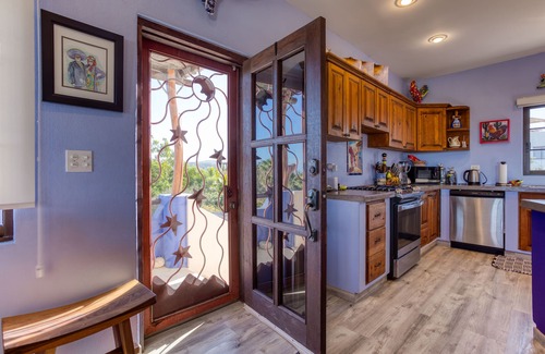 Los Barriles Haus | Ausgedehnte Meerblick-Schritte zum Strand mit Pool und Feuerstelle. In der Nähe von Tres Palapas!