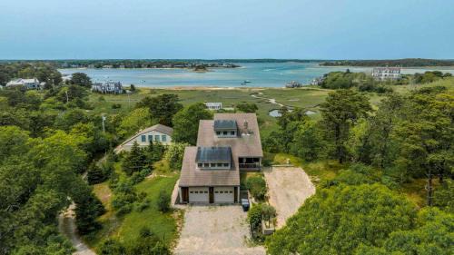 North Chatham Haus | Sweeping Views Minutes to Beach