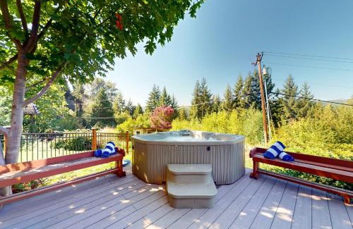 Foster Haus | Sweet Home Retreat