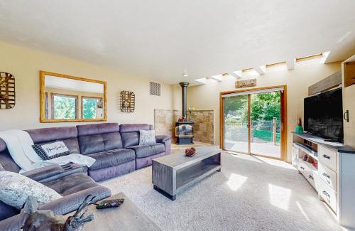 Foster Haus | Sweet Home Retreat