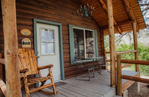 Sevier Kabine | Sweetwater Springs Cabin