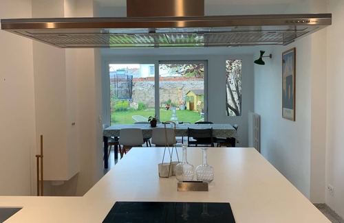 Montreuil Haus | Swimming pool and countryside just a stone's throw from Paris