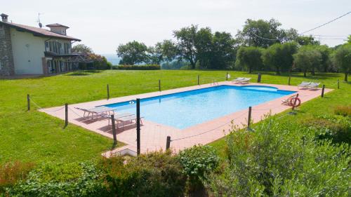 Lonato del Garda Haus | swimming pool and private garden, Casa in collina