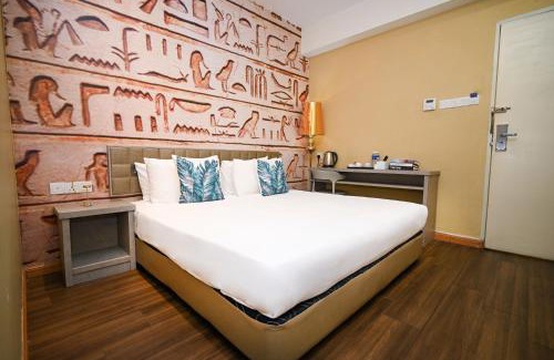 Subang Jaya Hotel | Swing & Pillows - USJ Taipan