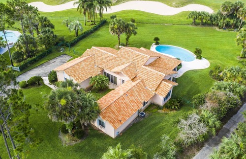 Groveland Haus | 30 SWISS - Golfplatz