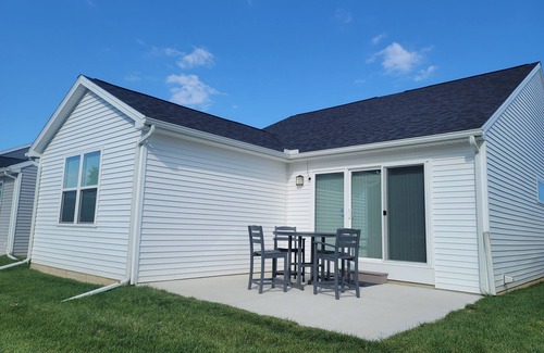 Sylvania Eigentumswohnung | Sylvania Condo with walking access to Pacesetter Park and Quarry Ridge Trail