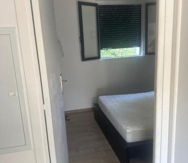 Rocbaron Haus | T2 avec spa en centre VAR