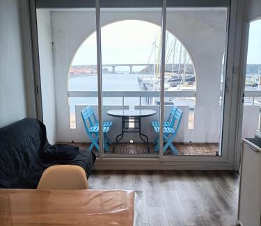 Leucate Wohnung | T2 cabine avec très belle vue sur le port de plaisance