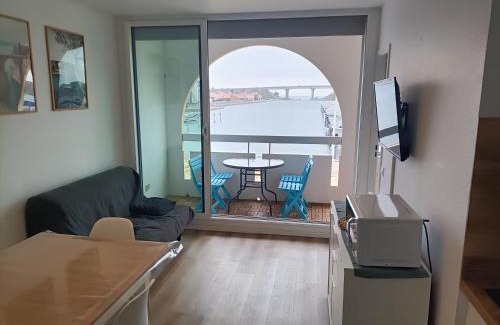 Leucate Wohnung | T2 cabine avec très belle vue sur le port de plaisance