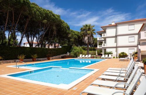 Praia del Rei Wohnung | T2 espaçoso Praia Del Rey, Óbidos piscina comum, Caravelas