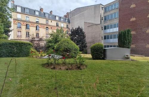 Epinettes Wohnung | T2 meublé 1 er étage dans un quartier calme à PARIS 17